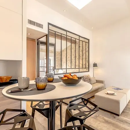 Appartement Loft Allard L Harbour Views L Shellter Saint-Tropez