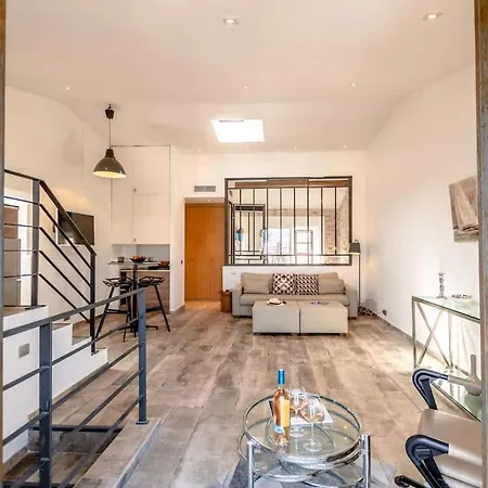 Loft Allard L Harbour Views L Shellter