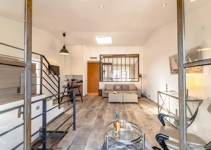 Loft Allard L Harbour Views L Shellter