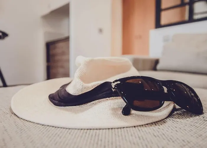 Loft Allard L Harbour Views L Shellter Апартаменты Сен-Тропе